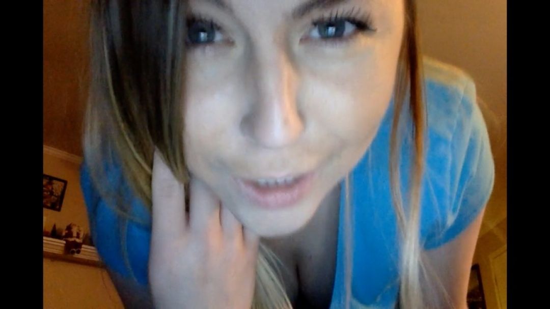 Step-Son &amp; step-Moms Makeout Session Turns Into A Fuck Fest