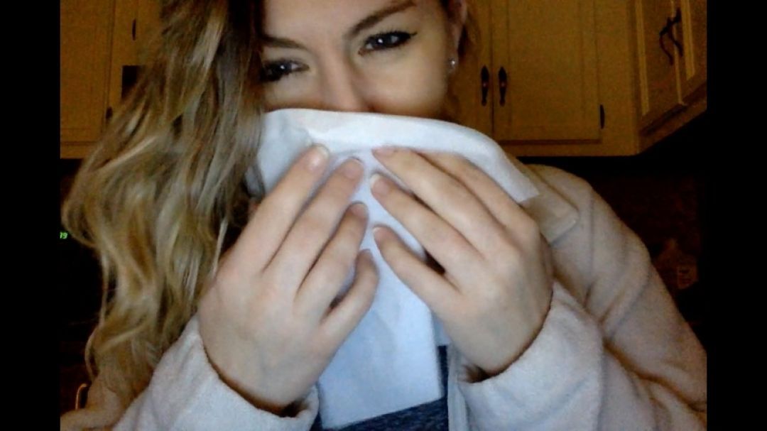 Blowing BIG HUGE HONKERS