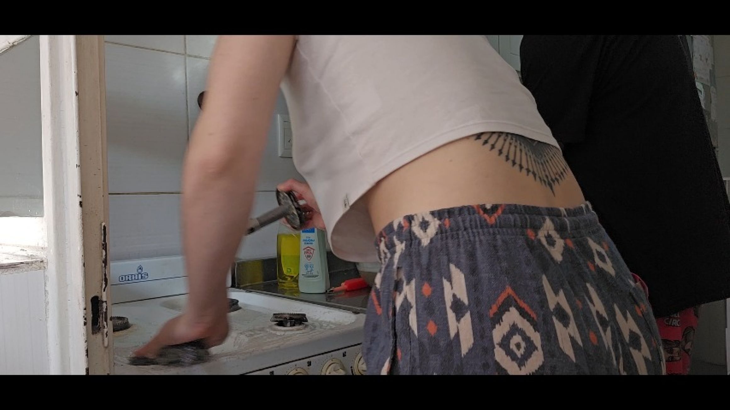 cleaning a kitchen we rent