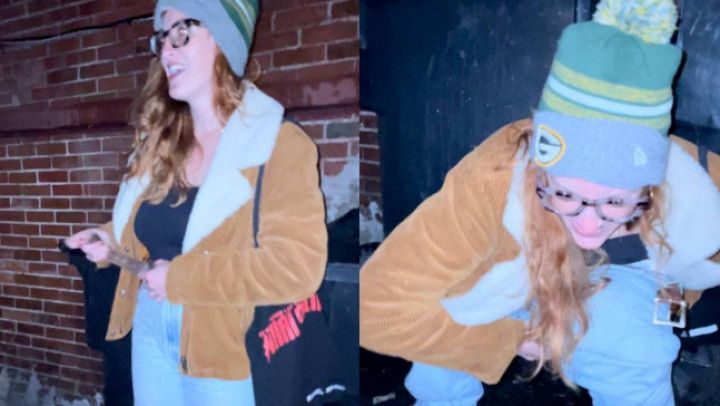 Late Night Alley Pee