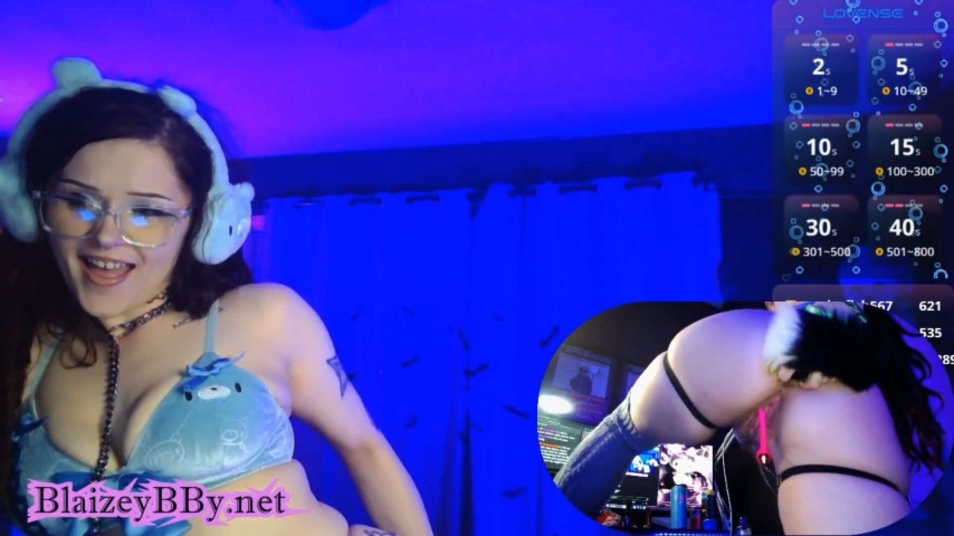 Anal play with my pretty tail plug