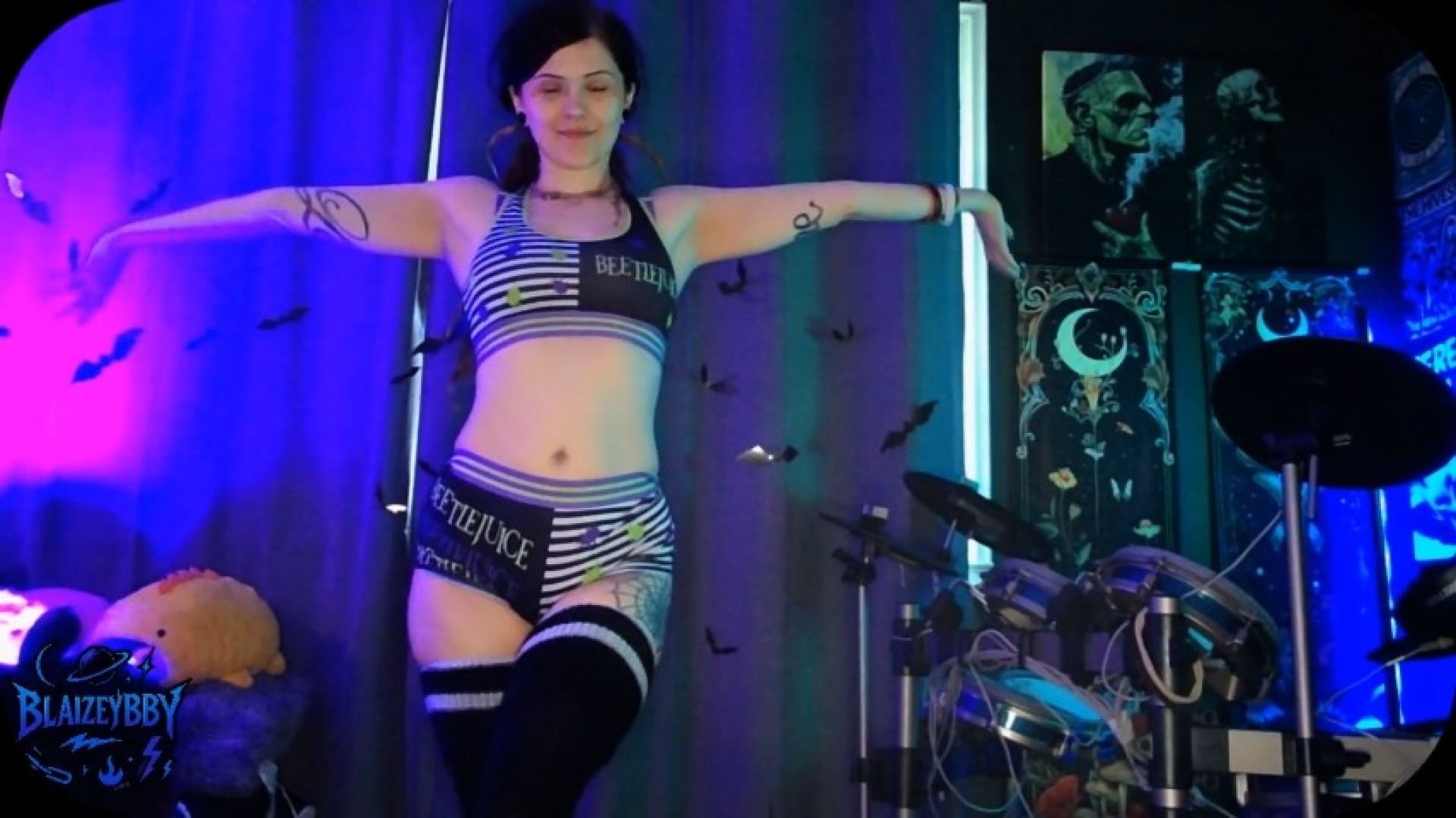 Galaxy Glow Twerk Session