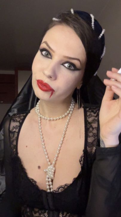 Vampire elegance; the Forbidden smoke