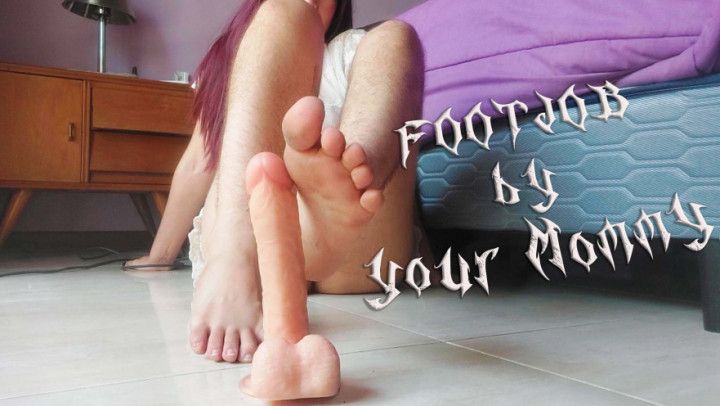 Your step-mommy's footjob