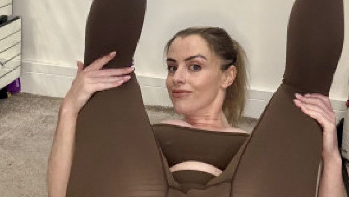 Gym body worship