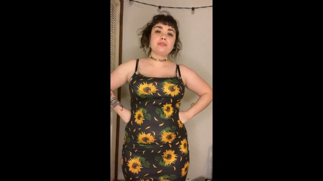 Stern Girlfriend Fucks Bully