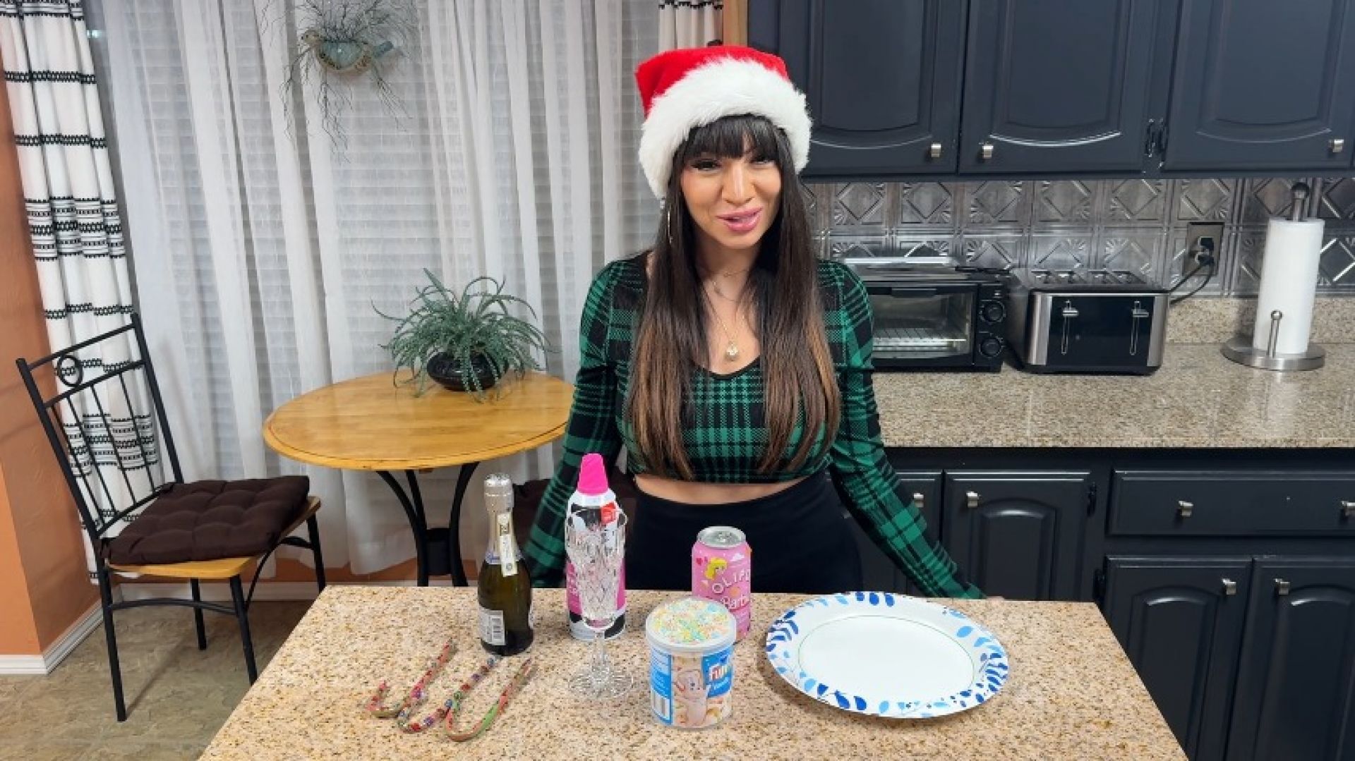 Making my Fav Xmas Drink