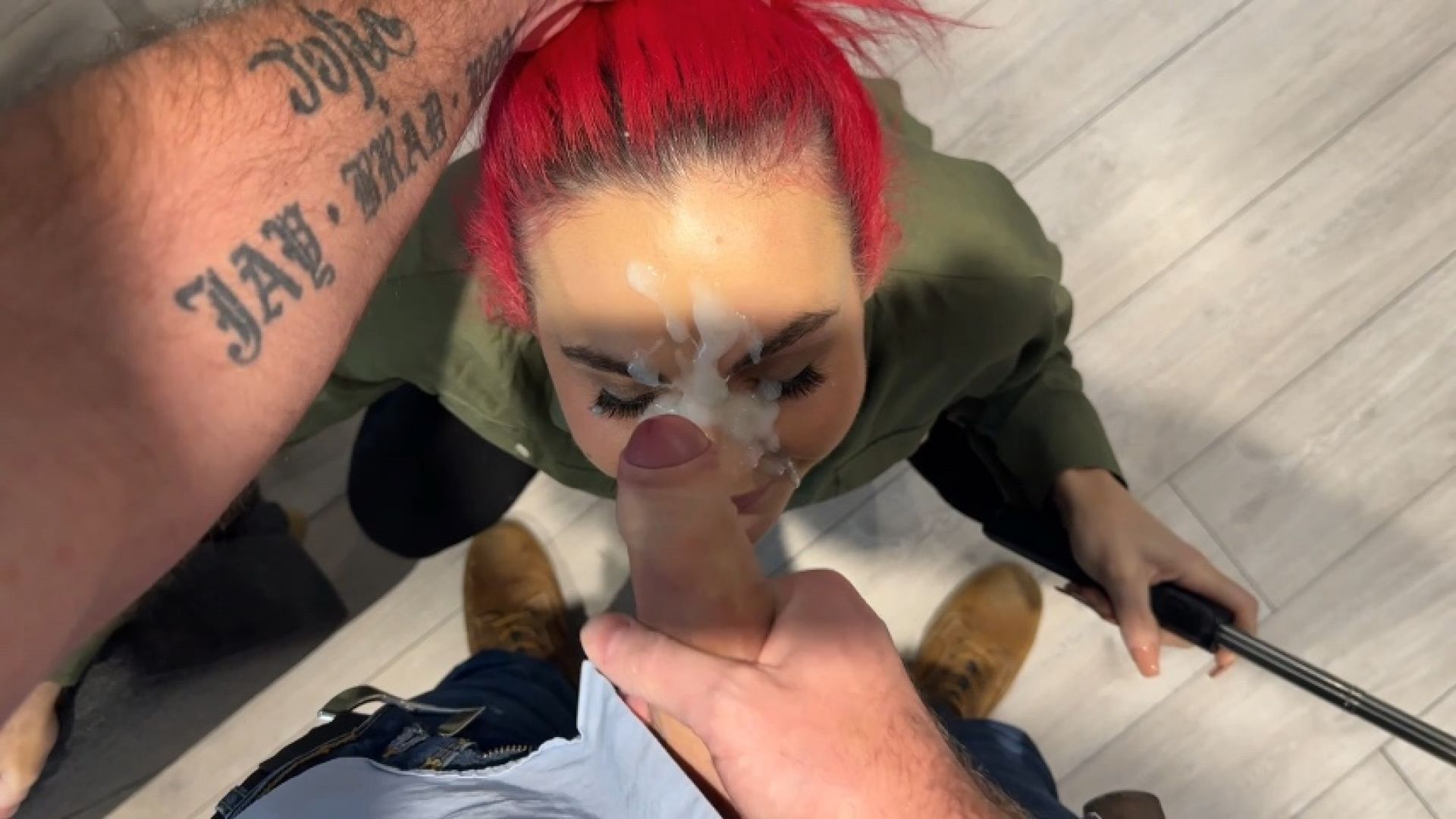 Roxi taking a thick load to her face after a hot bj