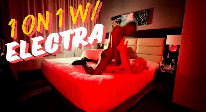 4'7" PETITE PIERCED SLUT ELECTRA TAKES BIG DICK @ieatglass