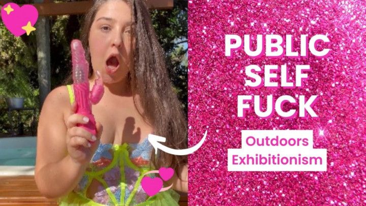 Public self-fucking outdoors