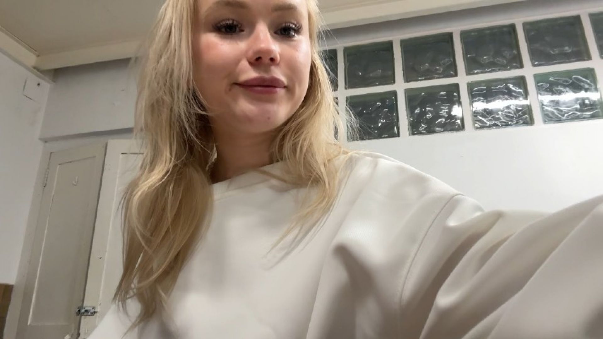 Unpacking My Face from Makeup