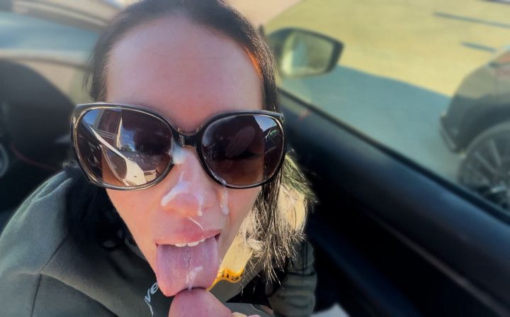 Cumshot Cumwalk Part 1