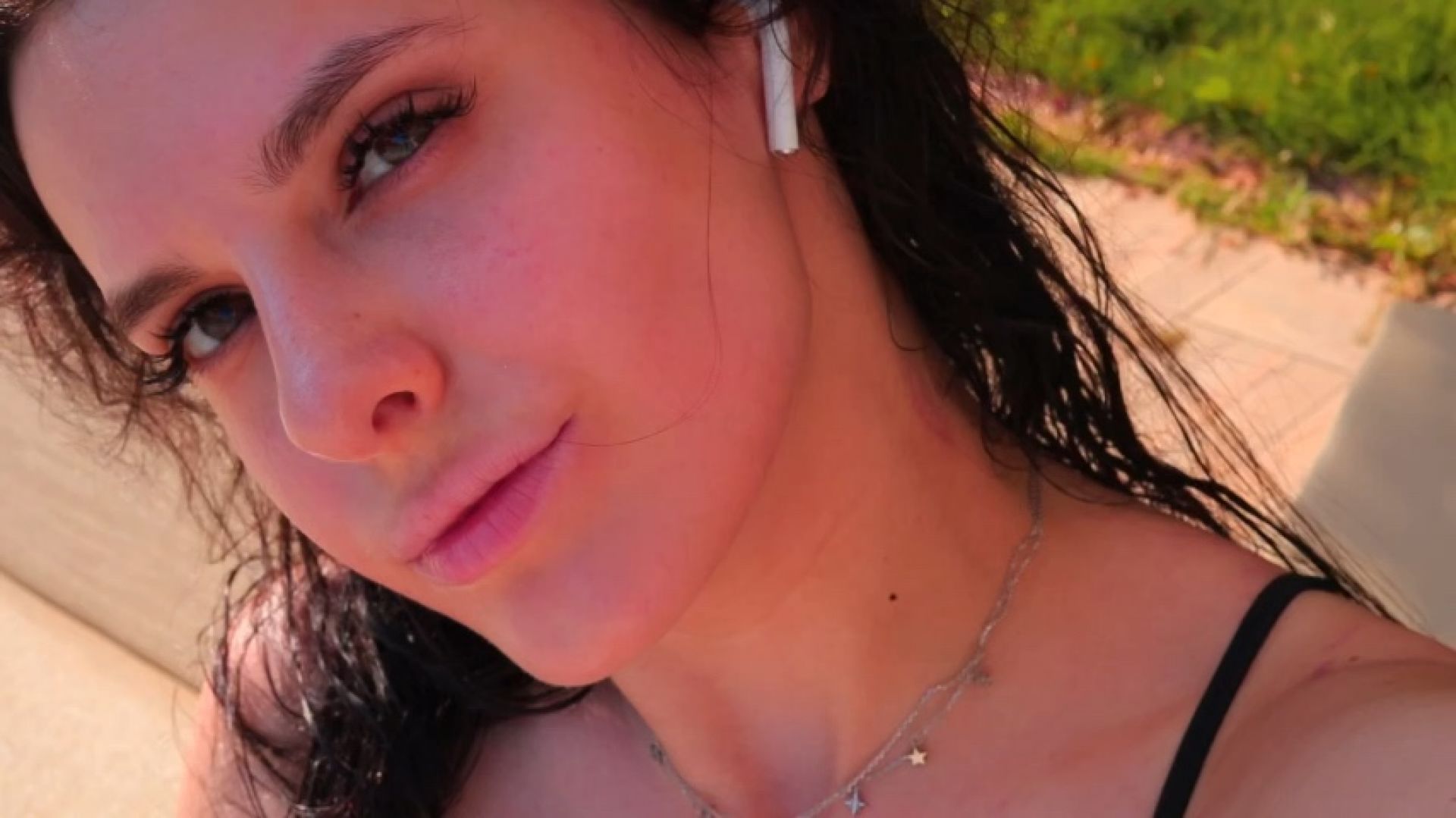 Goddess worship: sunny face and eyes