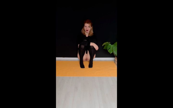 Bottomless &amp; facial - everything we like