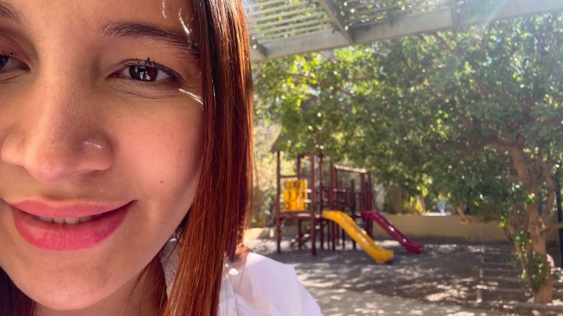 Omg I squirt in park my neibours