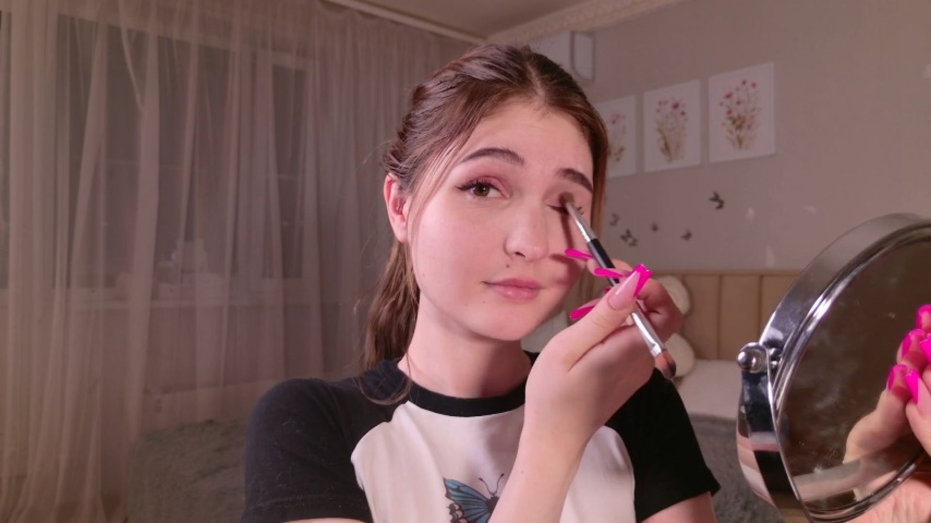 Laughter than can't be contained+ an attempt to put on Makep