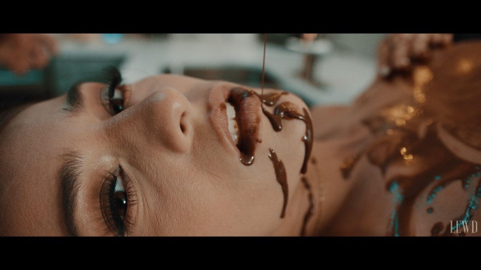 Sofie Reyez - ULTIMATE Hot Chocolate