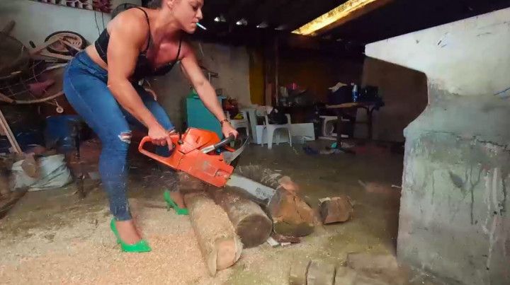 smoking and revving chainsaw