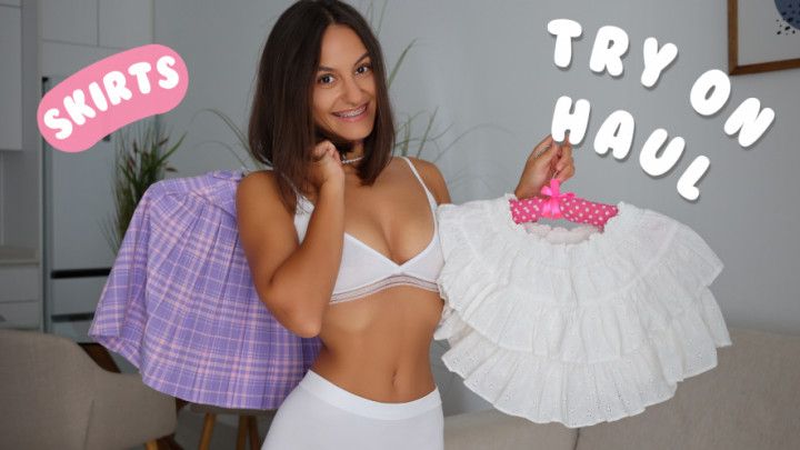 Cute Mini Skirts Try-On Haul | Which One Suits Me Best