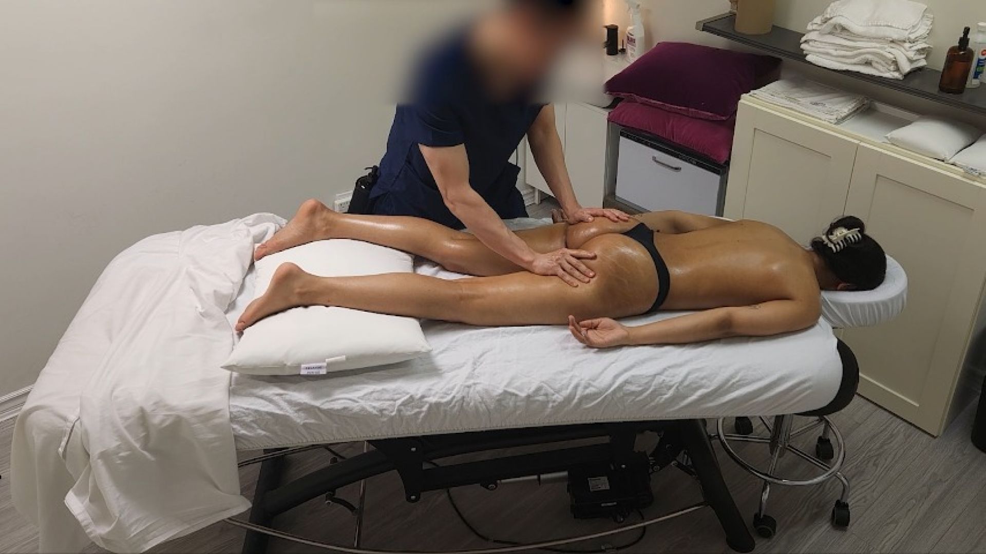Sarah, a young Indian student's first special body massage