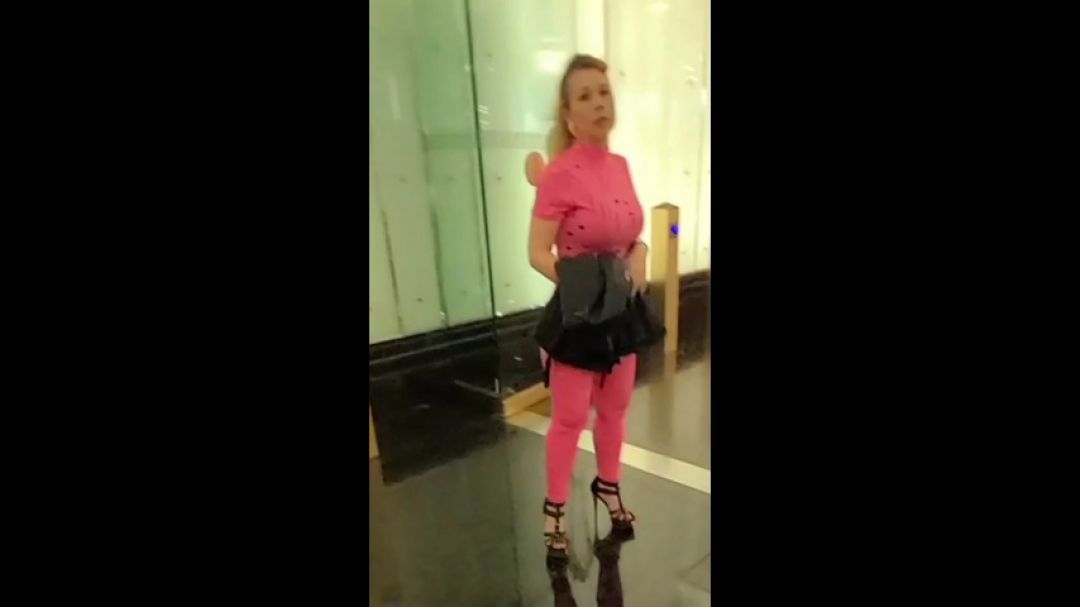 Sexy Strutter Las Vegas Strip