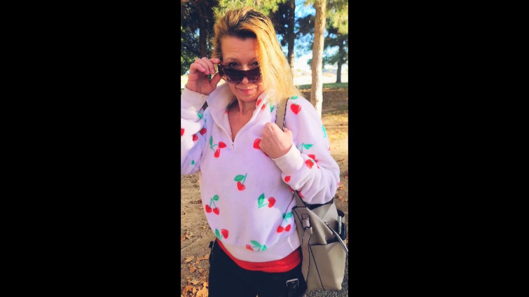 2-Lets Park With Hot Cherry 69