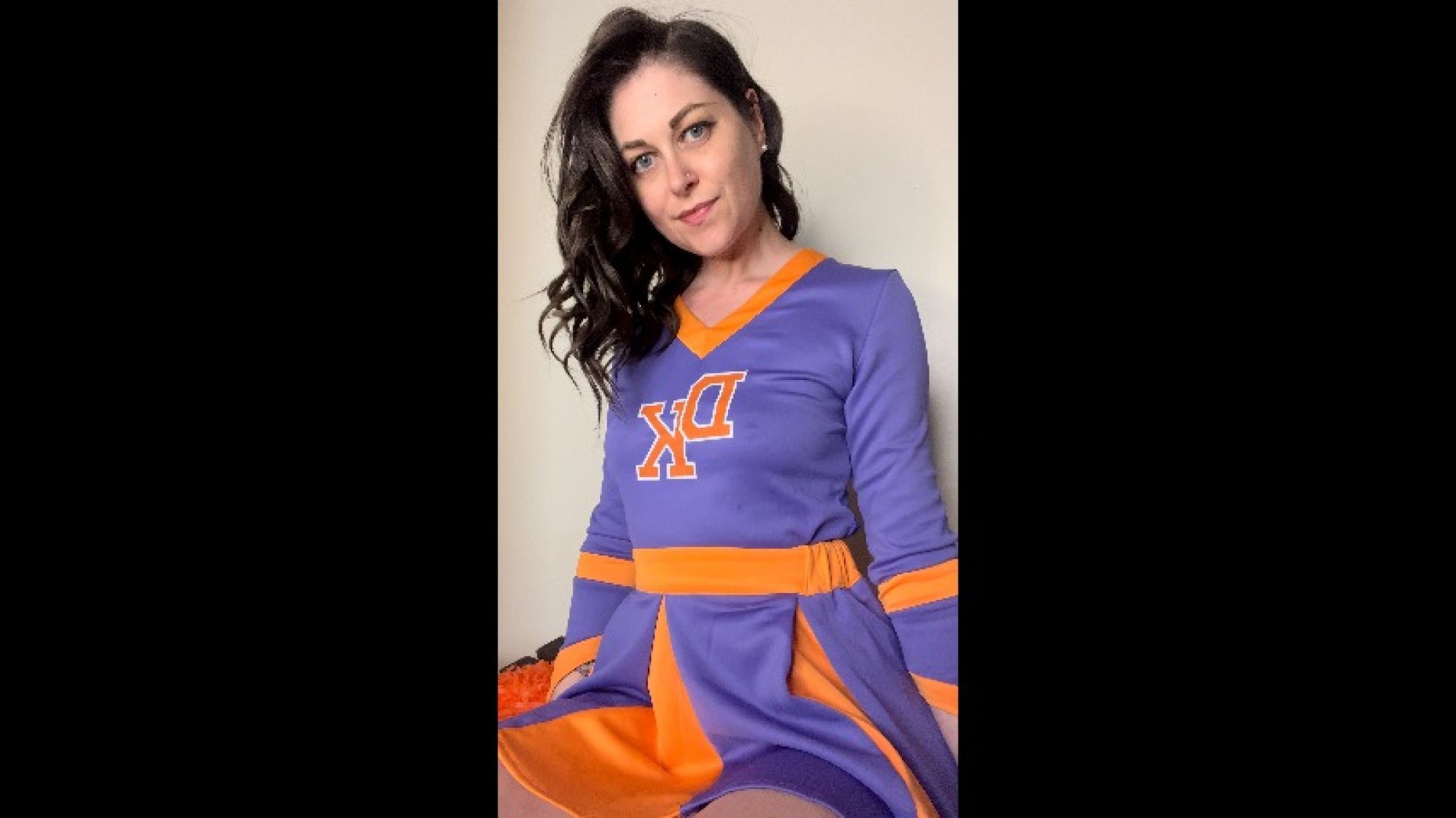 Cheerleader Does Anal with Coach