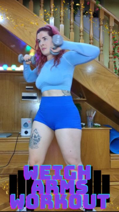 Arms on Fire: 6 Minutes of Non-Stop Weight Lifting in Leggin