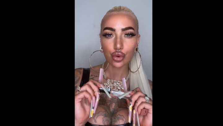 Lipgloss lipstick lip liner glass kissing fetish fake lips