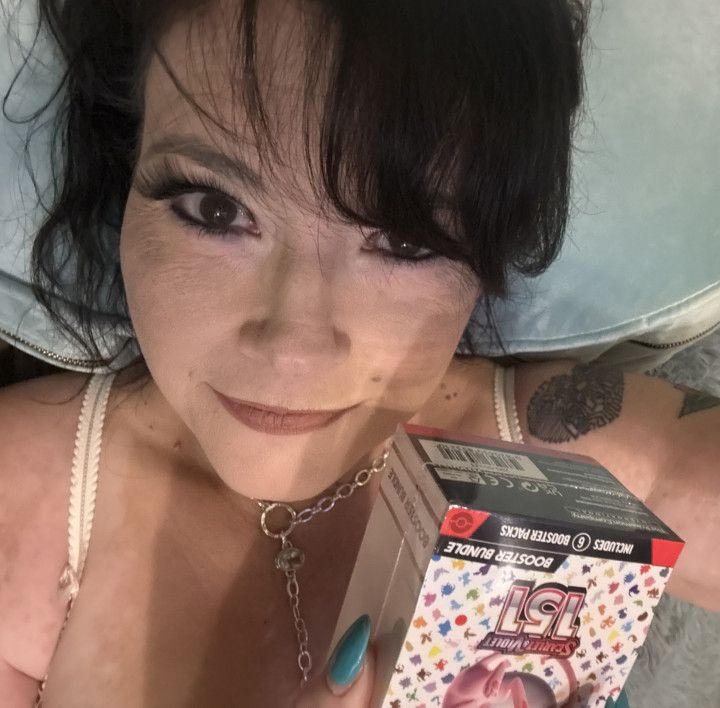 Pokémon 151 Booster Bundle Rip until I hit