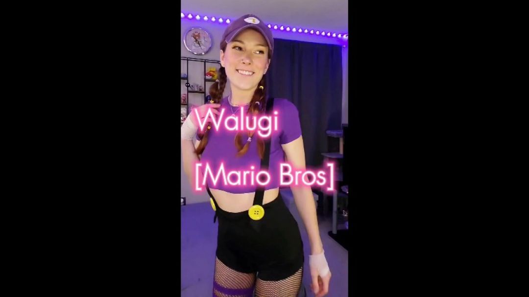 Modeling My Waluigi Cosplay For You