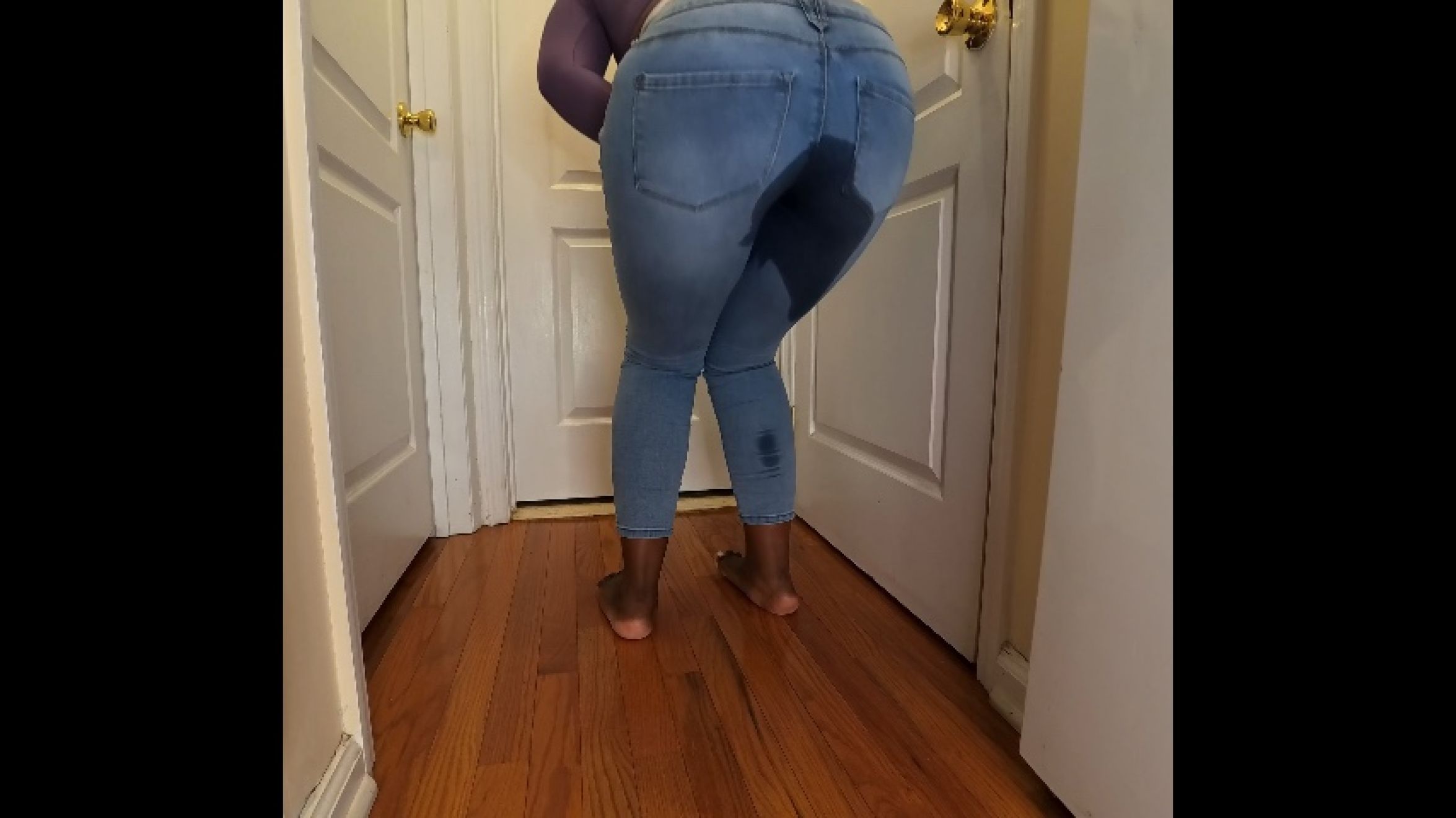 Lock out, Desperate &amp; Wetting Jeans