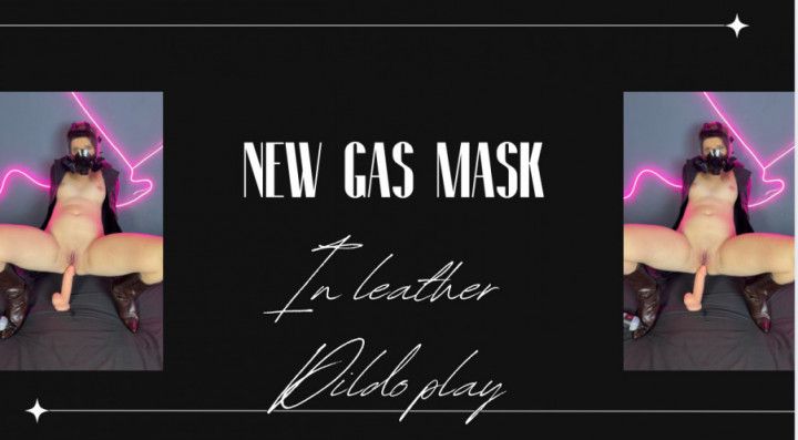 dildo play in new gas mask and leather