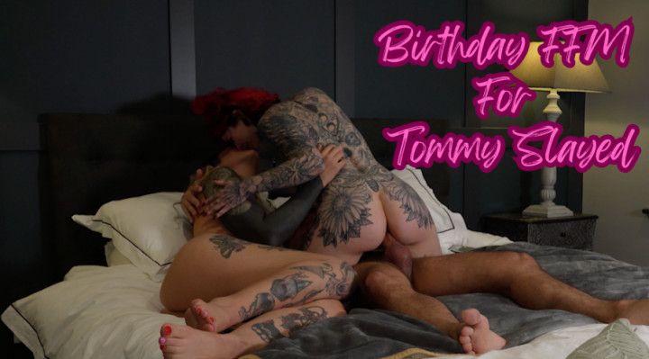 2 HOT TATTOED CHICKS RIDE THICK COCK AND GET FILLED