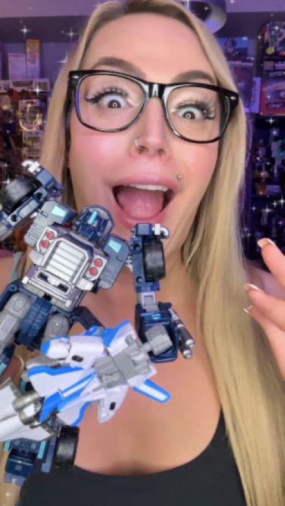 Serving geek glam and plastic perfection