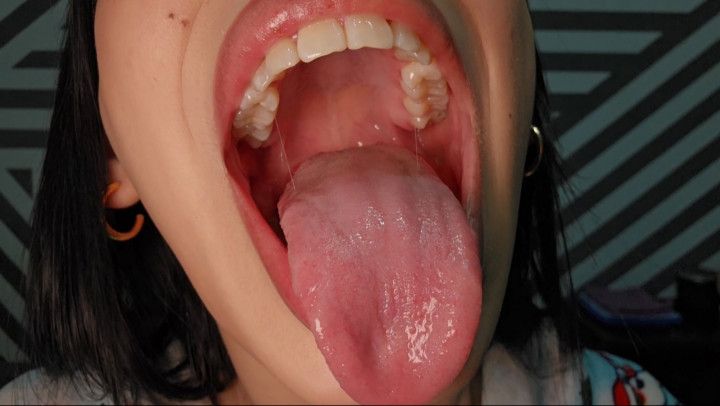 My open mouth, your fantasy