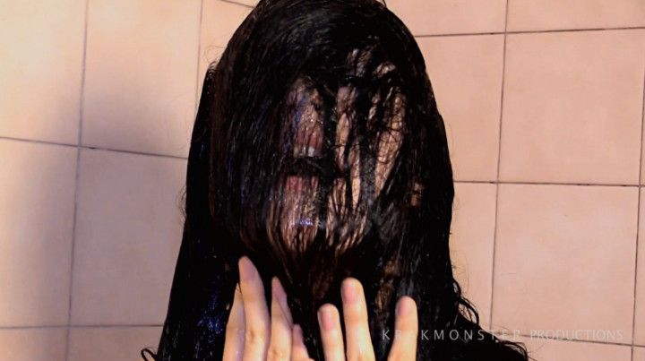 DUNKING: LONG WET HAIR OVER FACE + hairy arms DirtyJersyGirl