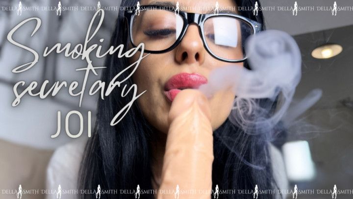 Smoking secretary JOI