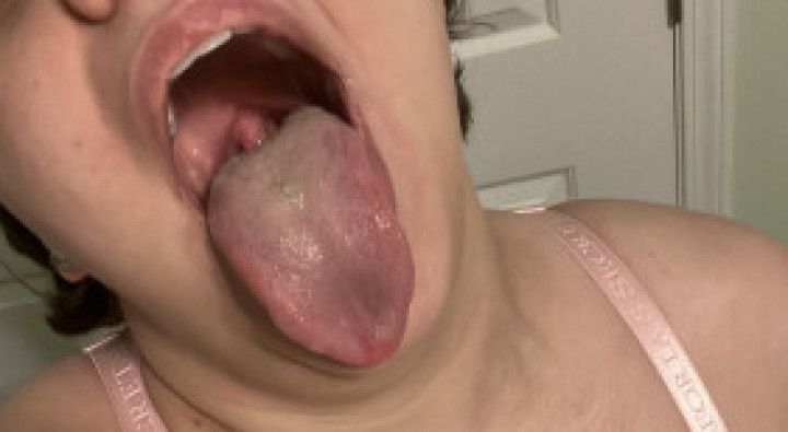 Tongue step-Mommy Instructions