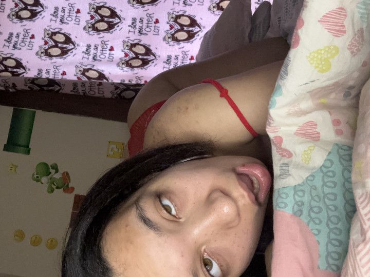 Teen Loves To Masturbate With Older Men