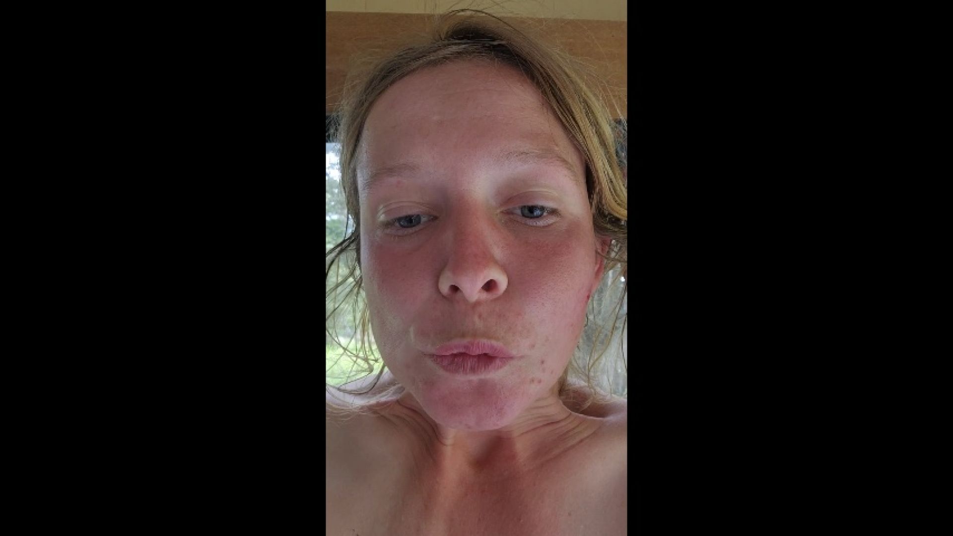 Super snot play! With snot eating, nose blowing&amp;pinching