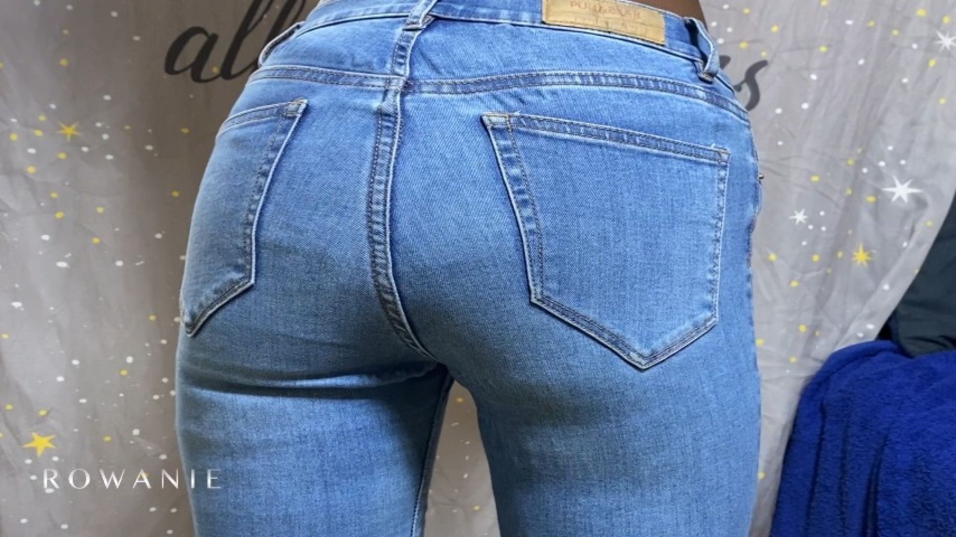 Rowanie playful fart moments in Tight jeans