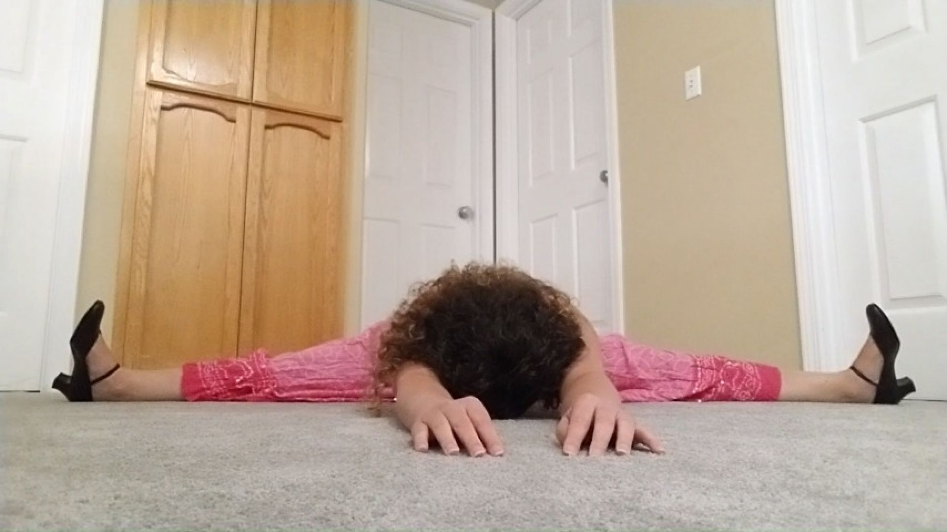 Annie Stretches in her Cute Skirt and Heels