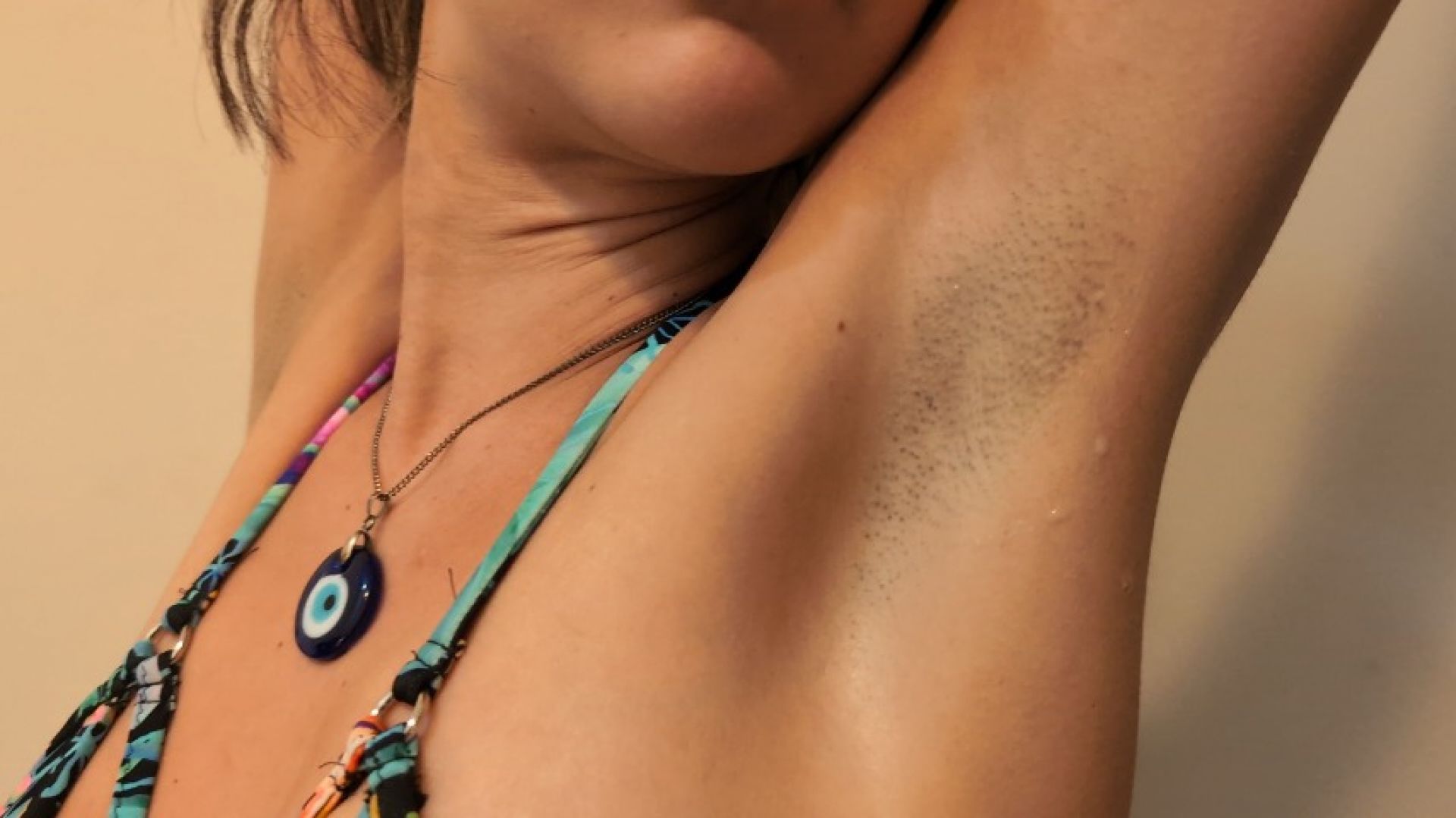 SNIFF MY SWEATY PITS | Miinxiiee