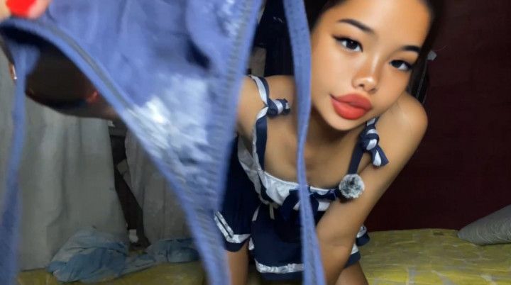 017 Dirty Panties Story I Went Hiking In The Woods