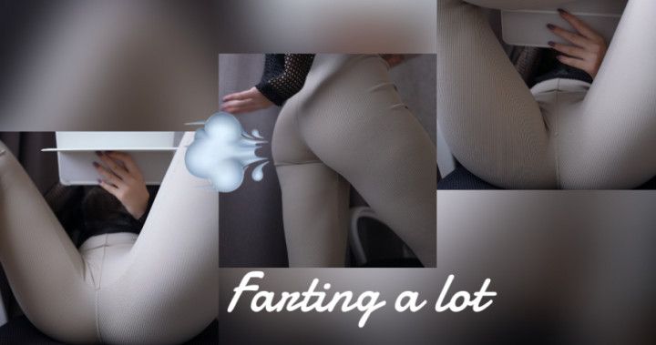 Voyeur. Farting while doing my work. Yoga Pants 4k