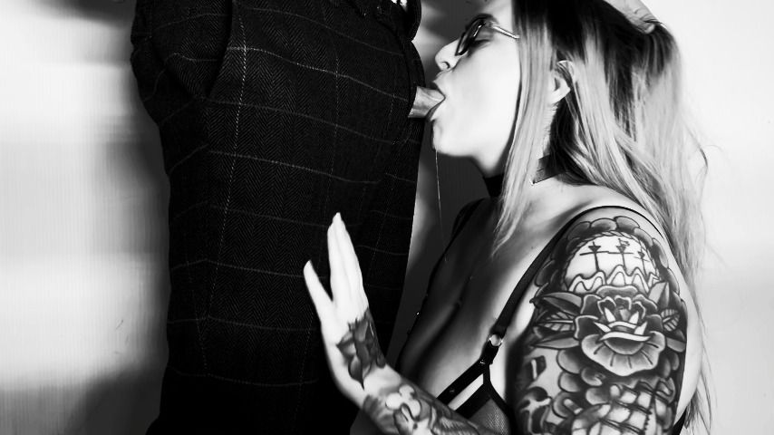 Good Girls Know Their Place | Side View Blowjob