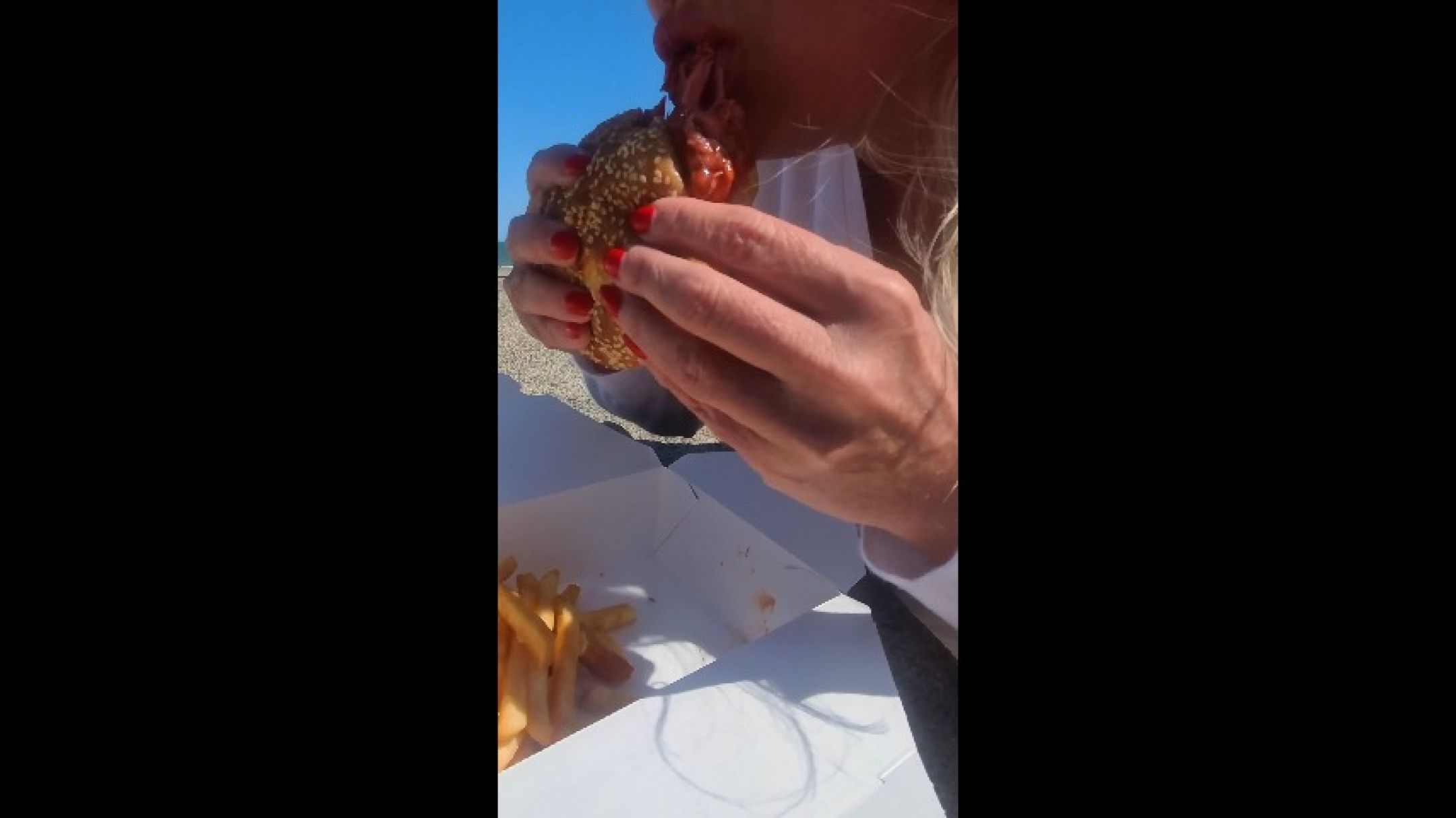 Bites between flights - Kelly's Roast Beef