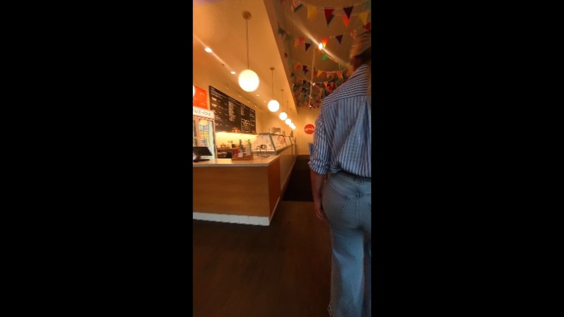 Bites Between Flights  - Jeni's Splendid Ice Cream