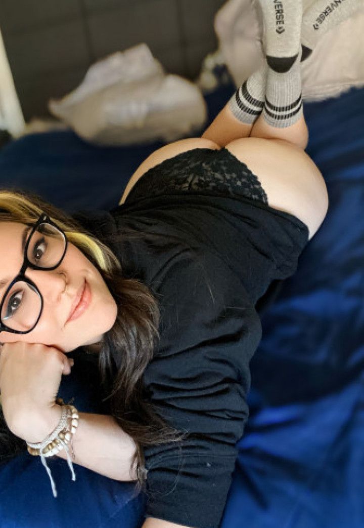 Spontaneous Pussy Play until I SQUIRT